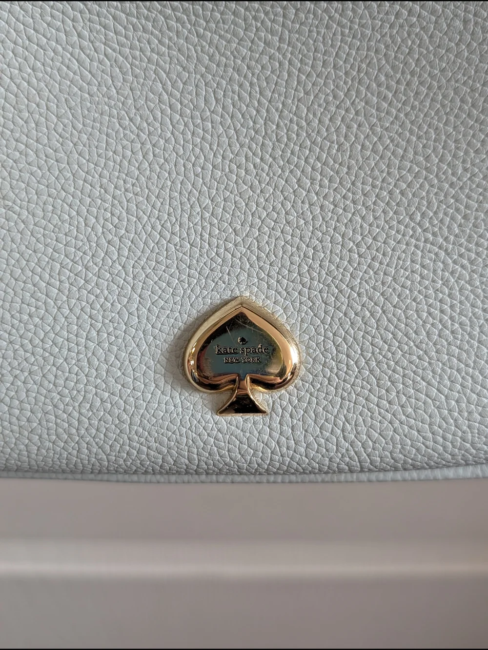 kate spade light blue pebble leather shoulder bag with gold hardware - Picture 2 of 9